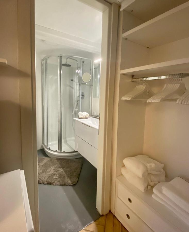 Joivy Modern Studio Near City Centre Daire Milano Dış mekan fotoğraf